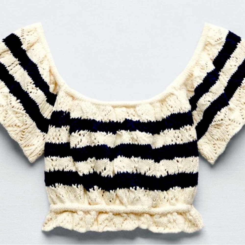 Zara knotts off the shoulder cropped shirt